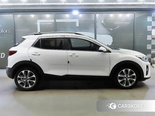 Kia Stonic id 4595778 из Кореи 11