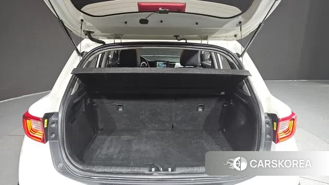 Kia Stonic id 3718483 из Кореи 11