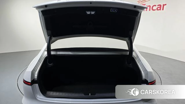 Hyundai Grandeur (GN7) id 3883723 из Кореи 11