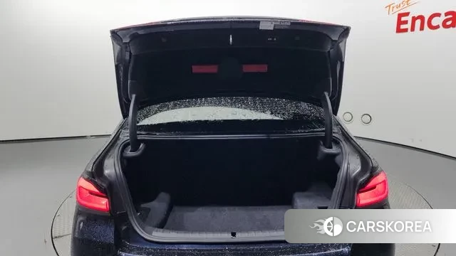 BMW 5 Series (G30) id 3192443 из Кореи 11