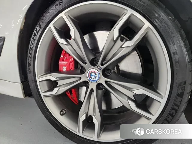 BMW 5 Series (G30) id 3522413 из Кореи 11