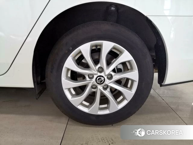 Nissan Xuan Yi id 4273726 из Китая 11