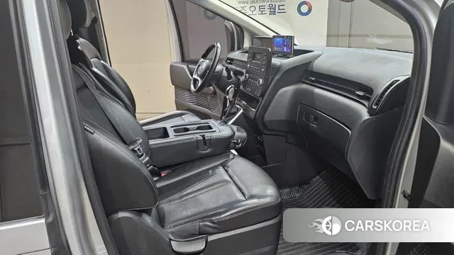 Hyundai Staria id 3038111 из Кореи 11