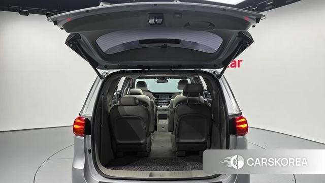 Kia The New Carnival id 4496687 из Кореи 11