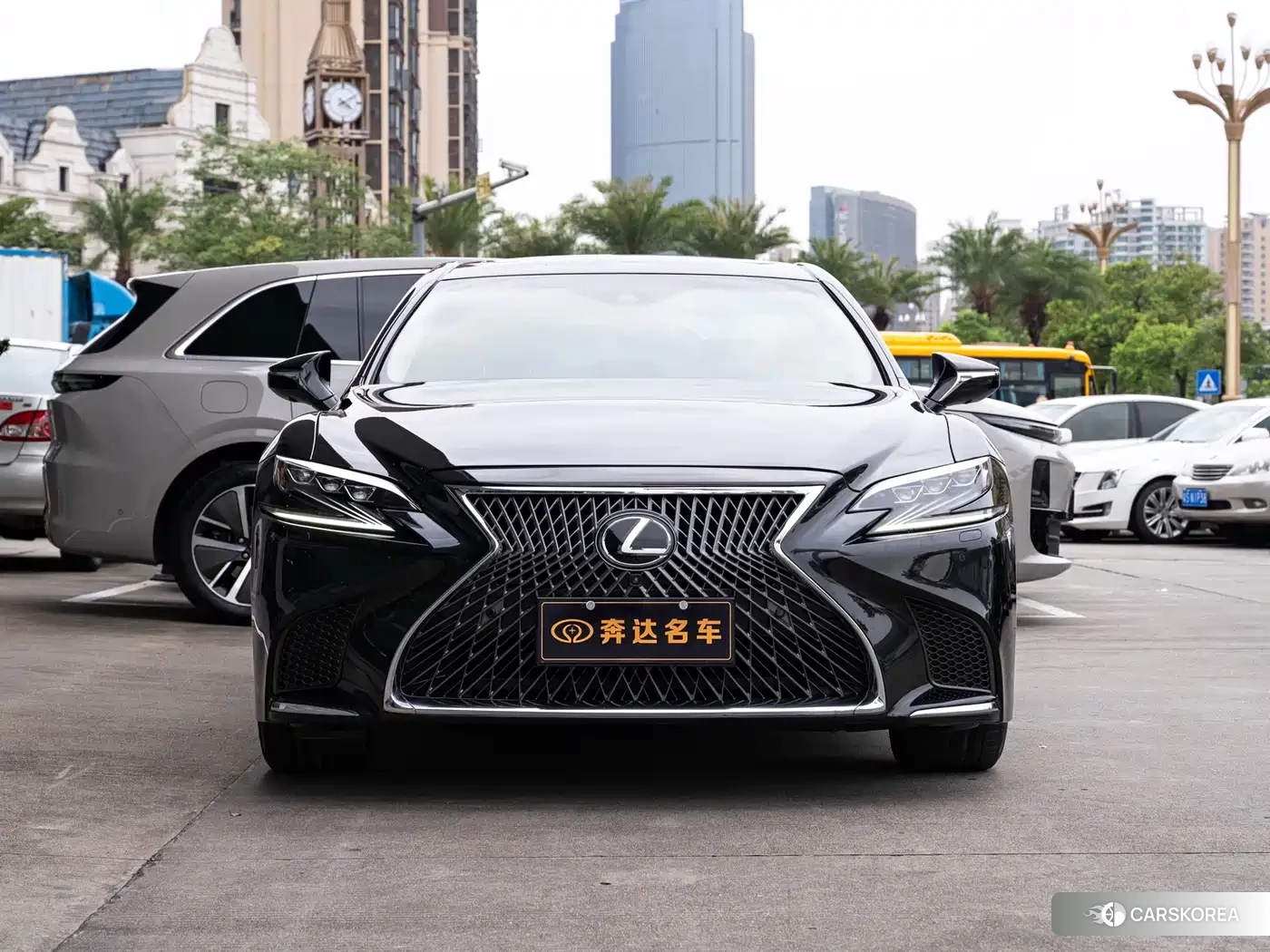 Lexus LS id 4539308 из Китая 12