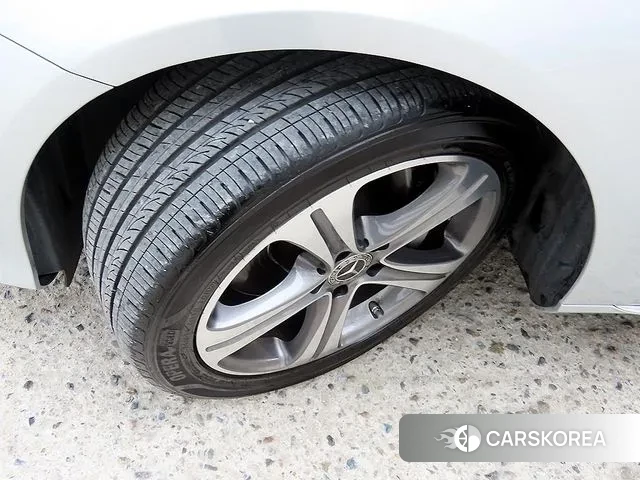 Mercedes-Benz E-Class W213 id 3371545 из Кореи 11