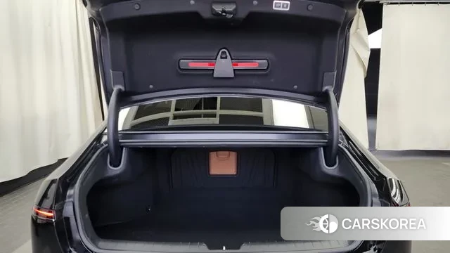 Hyundai Grandeur (GN7) id 3524096 из Кореи 11