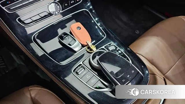 Mercedes-Benz E-Class W213 id 3303036 из Кореи 11