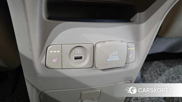 Kia All New Carnival id 4785968 из Кореи 11