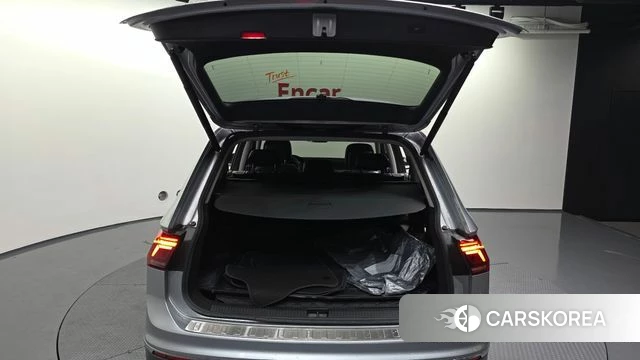 Volkswagen Tiguan Allspace id 3903417 из Кореи 11