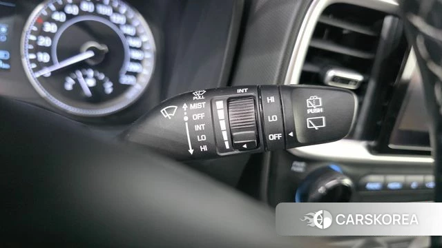 Hyundai Venue id 4495892 из Кореи 11