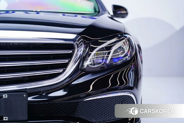 Mercedes-Benz E-class id 3856113 из Китая 11