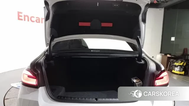 BMW 5 Series (G30) id 3003151 из Кореи 11