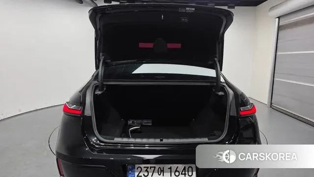 BMW 7 Series (G70) id 3725864 из Кореи 11