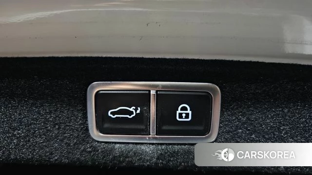 Hyundai Grandeur (GN7) id 4941939 из Кореи 11