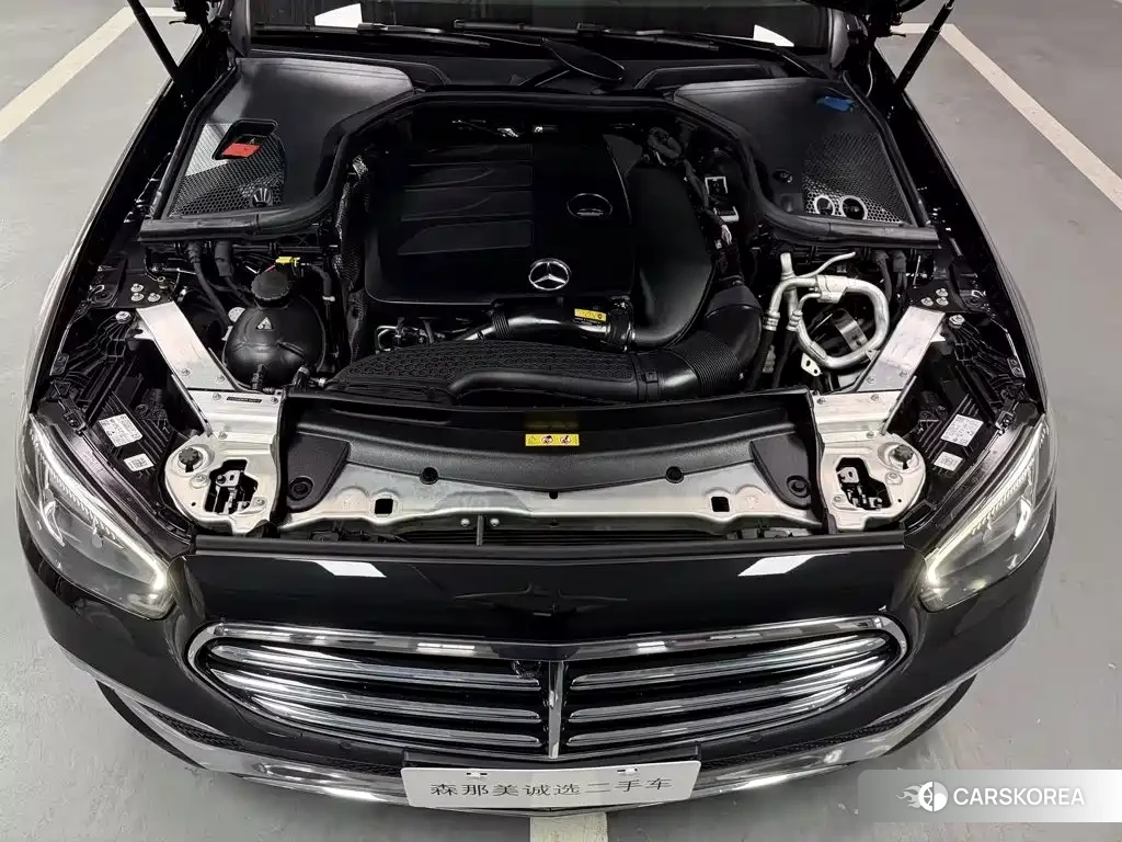 Mercedes-Benz E-Class id 4649298 из Китая 11