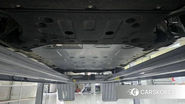 Hyundai Ionic 5 id 4697228 из Кореи 11