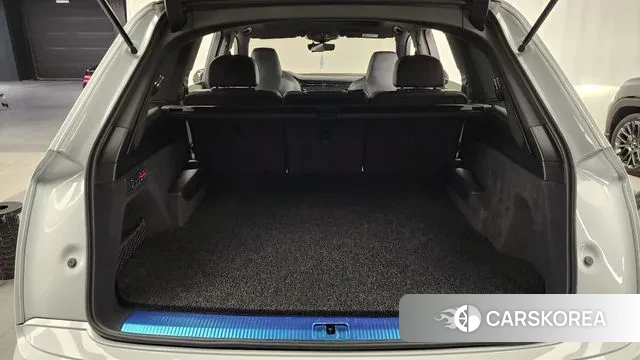 Audi Q7 (4M) id 3701317 из Кореи 11