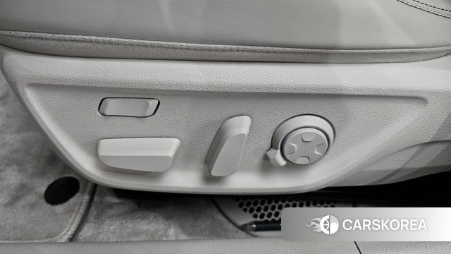 Genesis G70 id 3861630 из Кореи 11