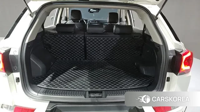 Ssangyong Beautiful Korando id 3402438 из Кореи 11