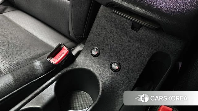 Hyundai The New Avante AD id 3800979 из Кореи 11