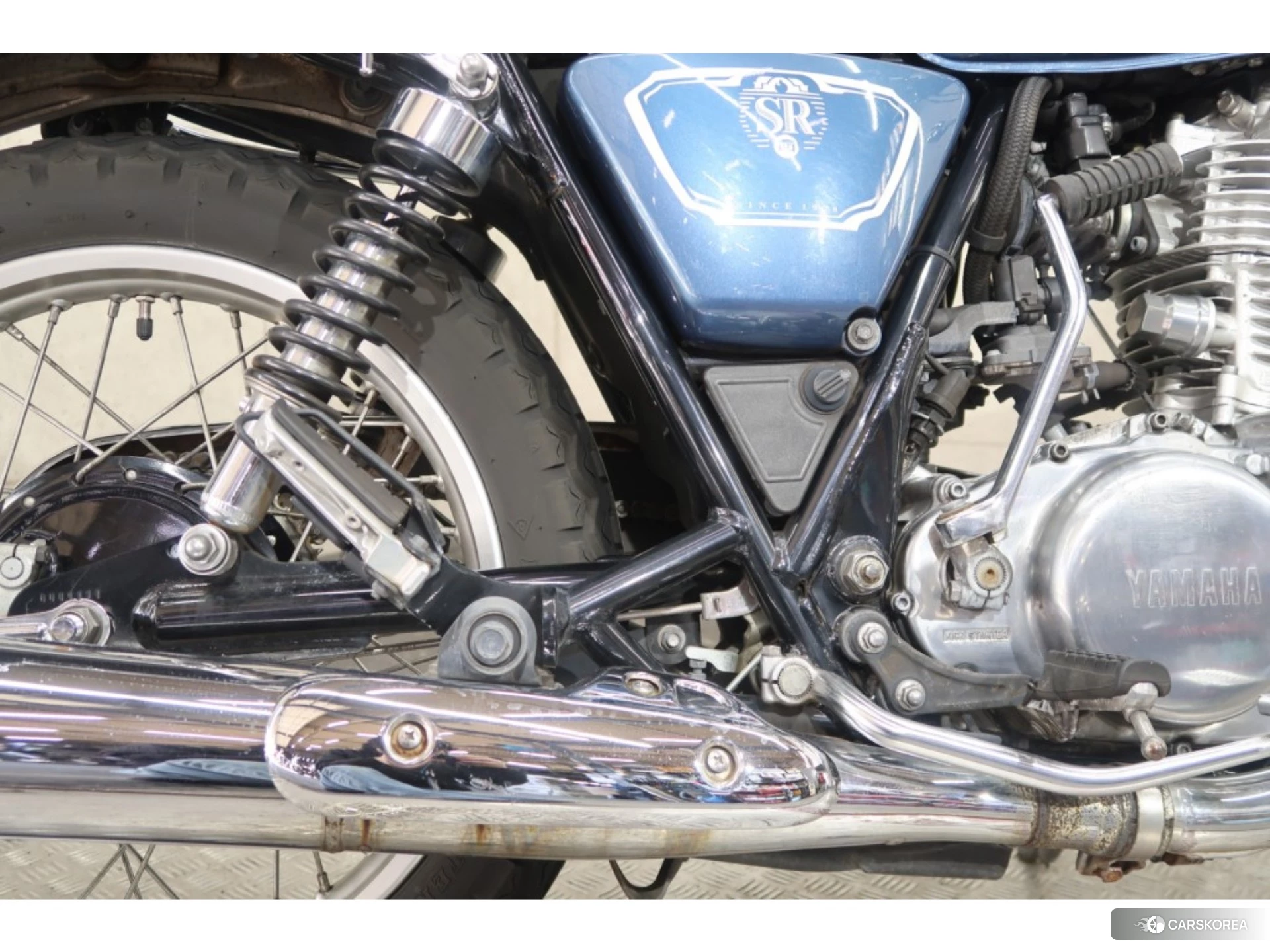 Yamaha SR 400 id 3946388 из Японии 11