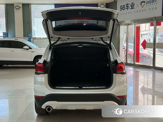 BMW X1 id 4213123 из Китая 11