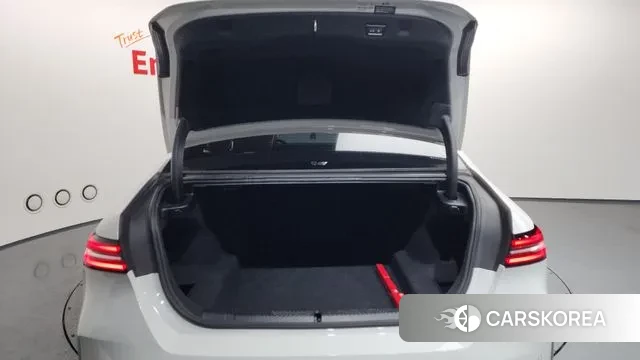 BMW 5 Series (G60) id 3620175 из Кореи 11