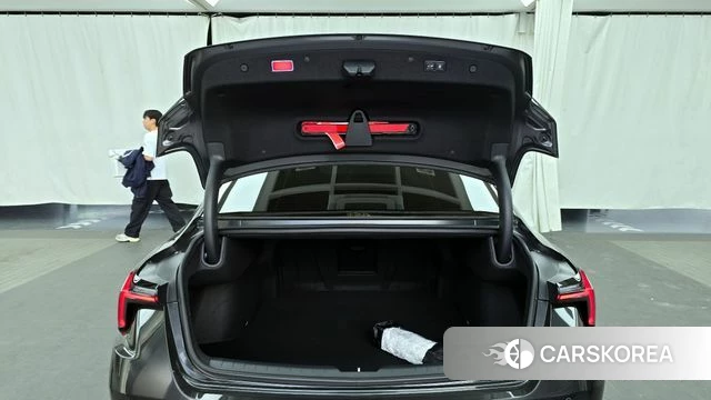 Kia The New K8 Hybrid id 4193975 из Кореи 11