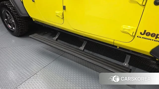 Jeep Gladiator (JT) id 3354062 из Кореи 11