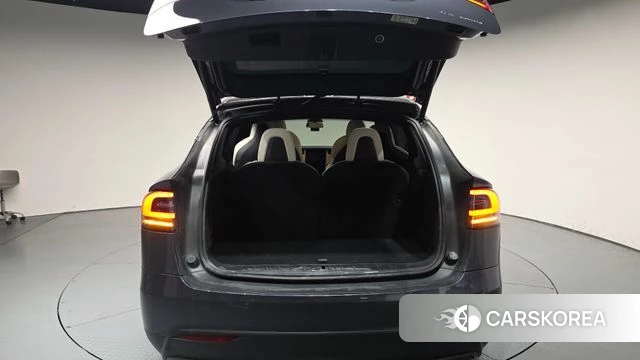 Tesla Model X id 4338789 из Кореи 11