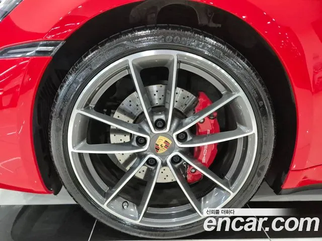 Porsche 911(992) id 2847266 из Кореи 11