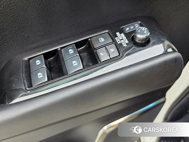 Toyota Wilfa id 4278402 из Китая 11