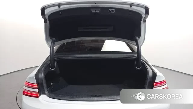 Genesis G80 (RG3) id 3473030 из Кореи 11