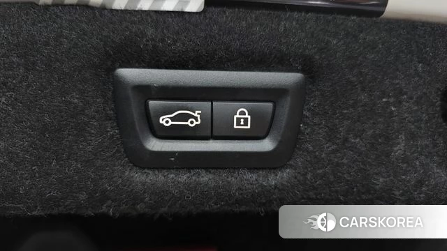 BMW 5 Series (G30) id 4179651 из Кореи 11