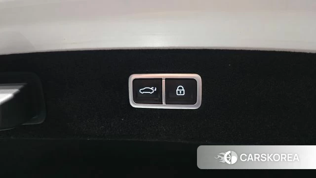 Genesis G90 (RS4) id 3883981 из Кореи 11