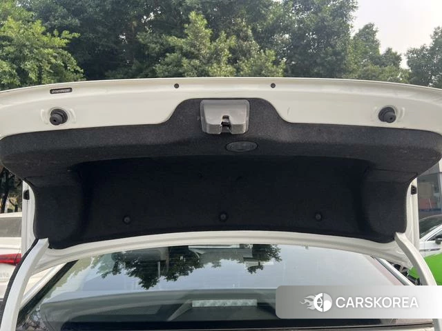Volkswagen Bora id 4277012 из Китая 11