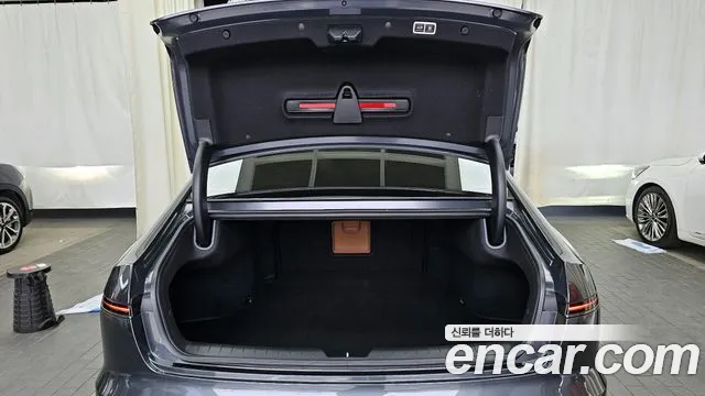 Hyundai Grandeur (GN7) id 2641837 из Кореи 11