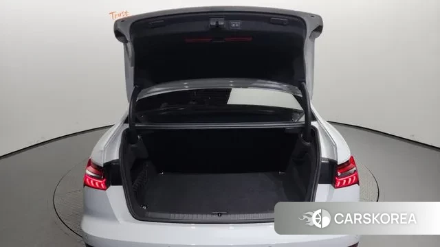 Audi A6 (C8) id 3059773 из Кореи 11