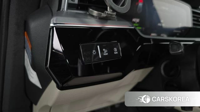 Audi e-Tron id 4444999 из Кореи 11
