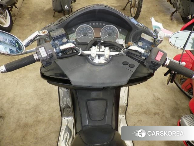 Honda FORZA Z id 3948211 из Японии 11