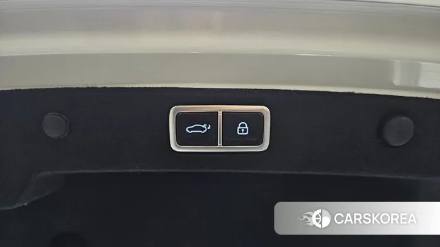 Hyundai Grandeur Hybrid (GN7) id 2894402 из Кореи 11