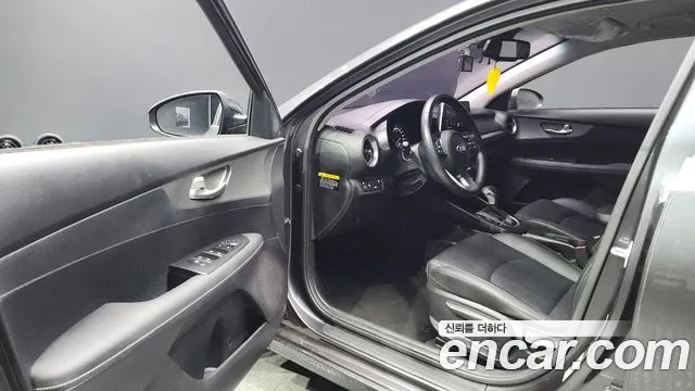 Kia Come New K3 id 2762342 из Кореи 11