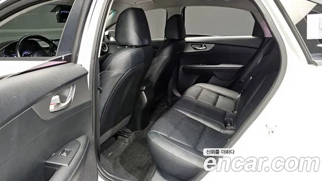 Kia Come New K3 id 2636577 из Кореи 11