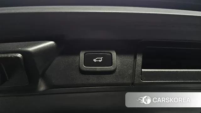 Land Rover Range Rover Velar id 3504360 из Кореи 11