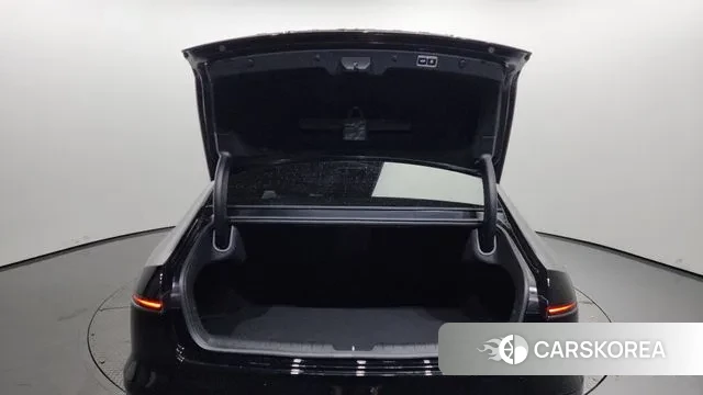 Hyundai Grandeur (GN7) id 3036816 из Кореи 11