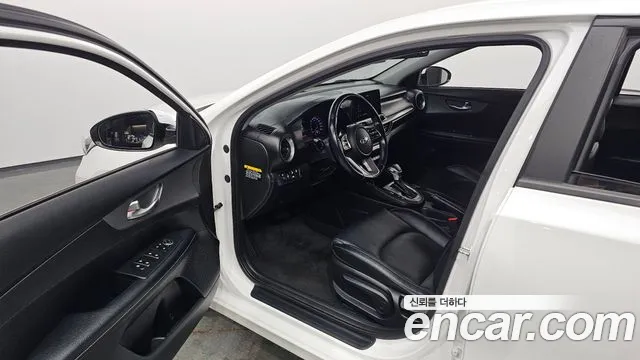 Kia Come New K3 id 2656455 из Кореи 11