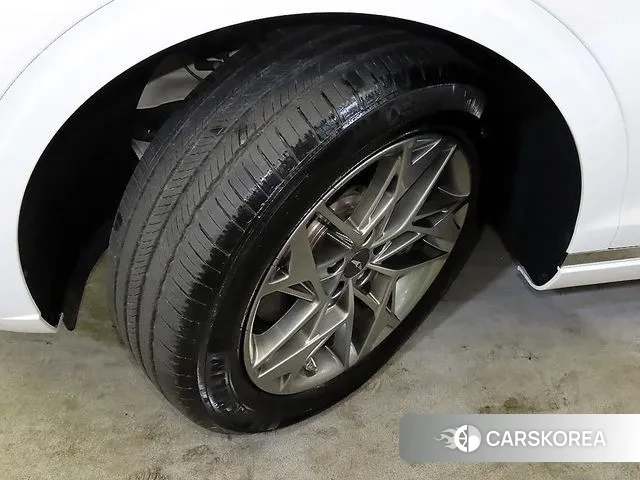 Genesis GV70 id 3502894 из Кореи 11