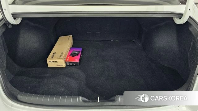 Hyundai Avante (CN7) id 3859803 из Кореи 11