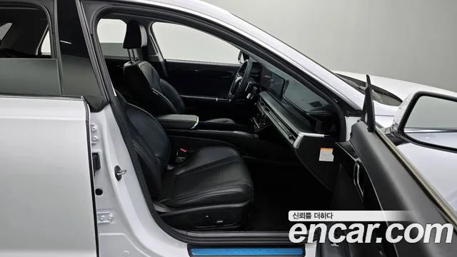 Hyundai Grandeur Hybrid (GN7) id 2604862 из Кореи 11